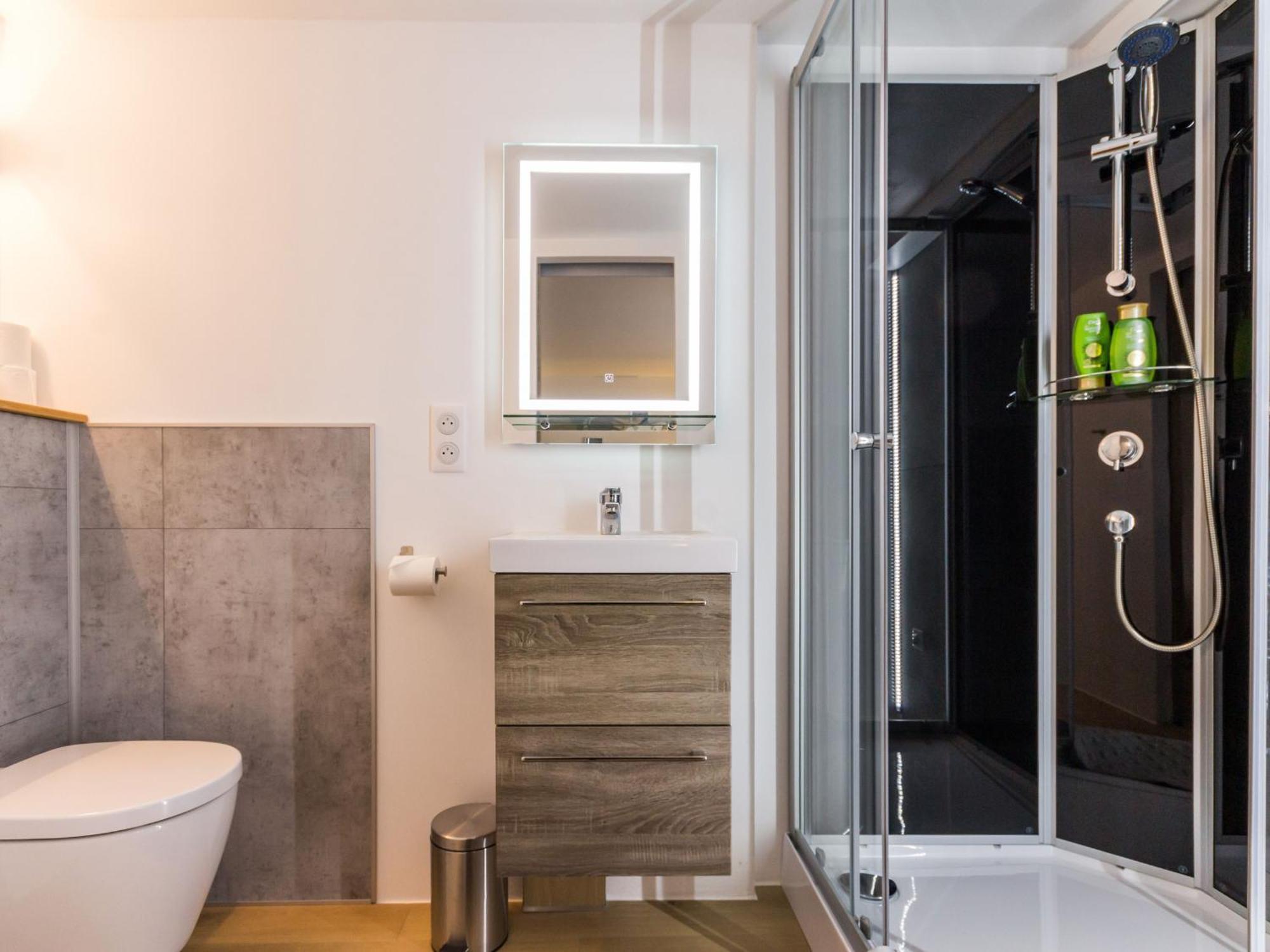Maison De Ville A St Nazaire, Pres Du Front De Mer, Climatisee, 3 Chambres Avec Sdb Privatives, Wifi - Fr-1-306-1203 Saint-Nazaire  Exteriör bild